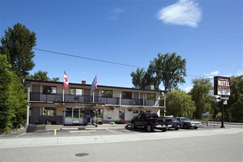 Polson Park Motel Вернон Екстер'єр фото